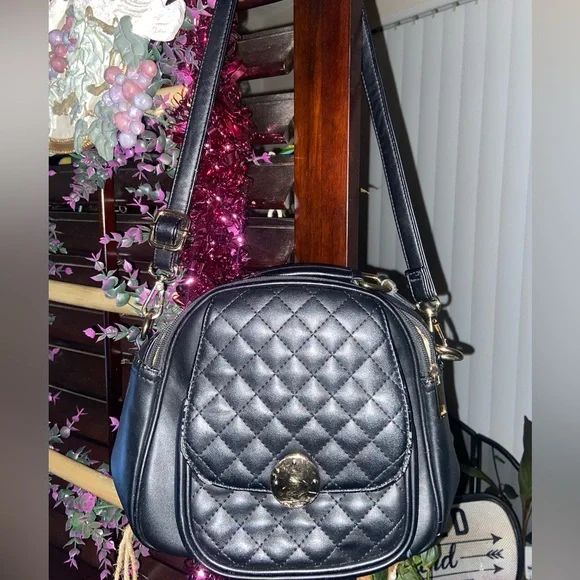 NSK Fashion Crossbody Black Handbag With Gold Buckle Front Pocket Zipper Closure - Picture 1 of 11